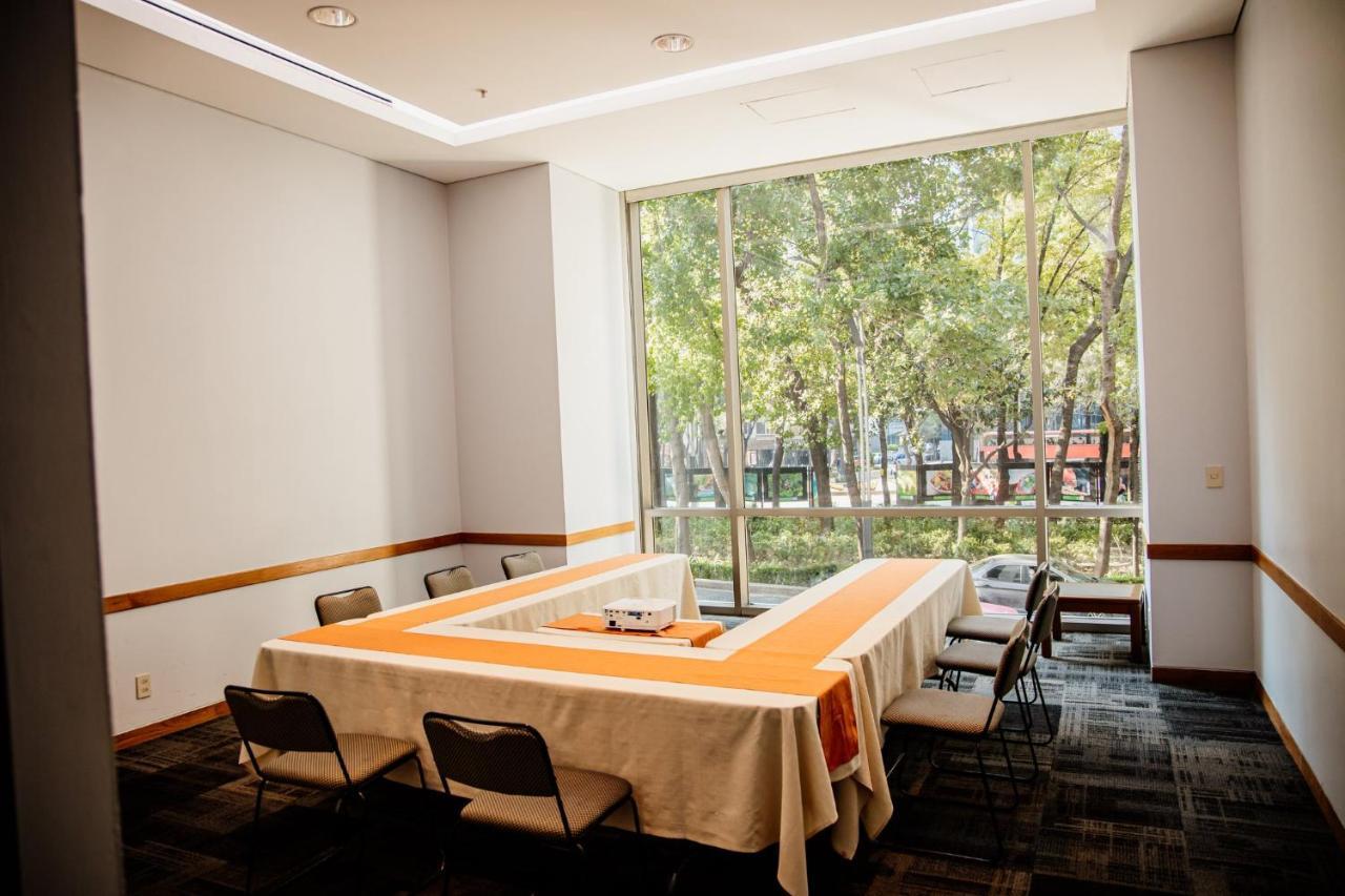 Holiday Inn Express Mexico Reforma By Ihg Exterior foto